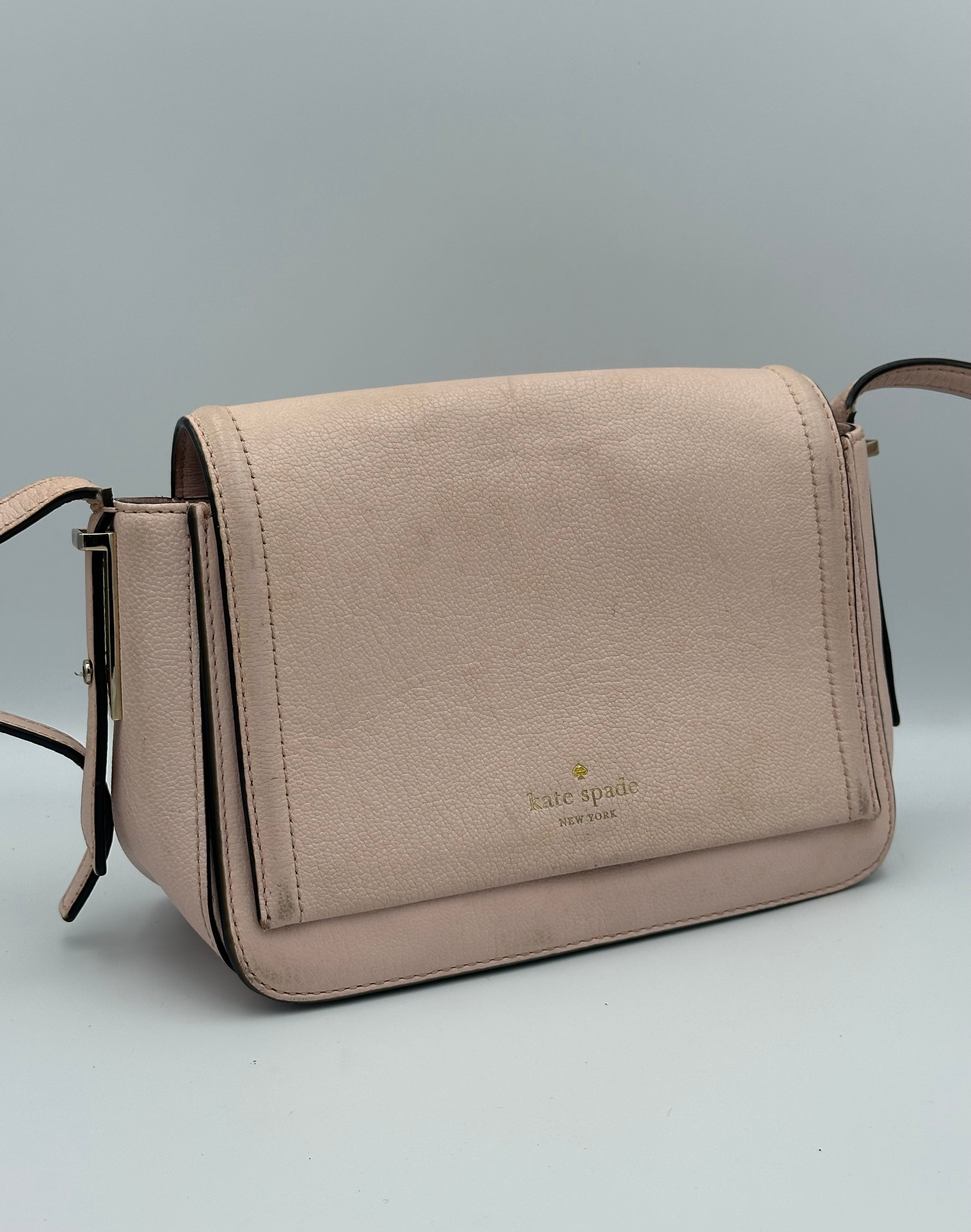 Vikki Small Crossbody Bag