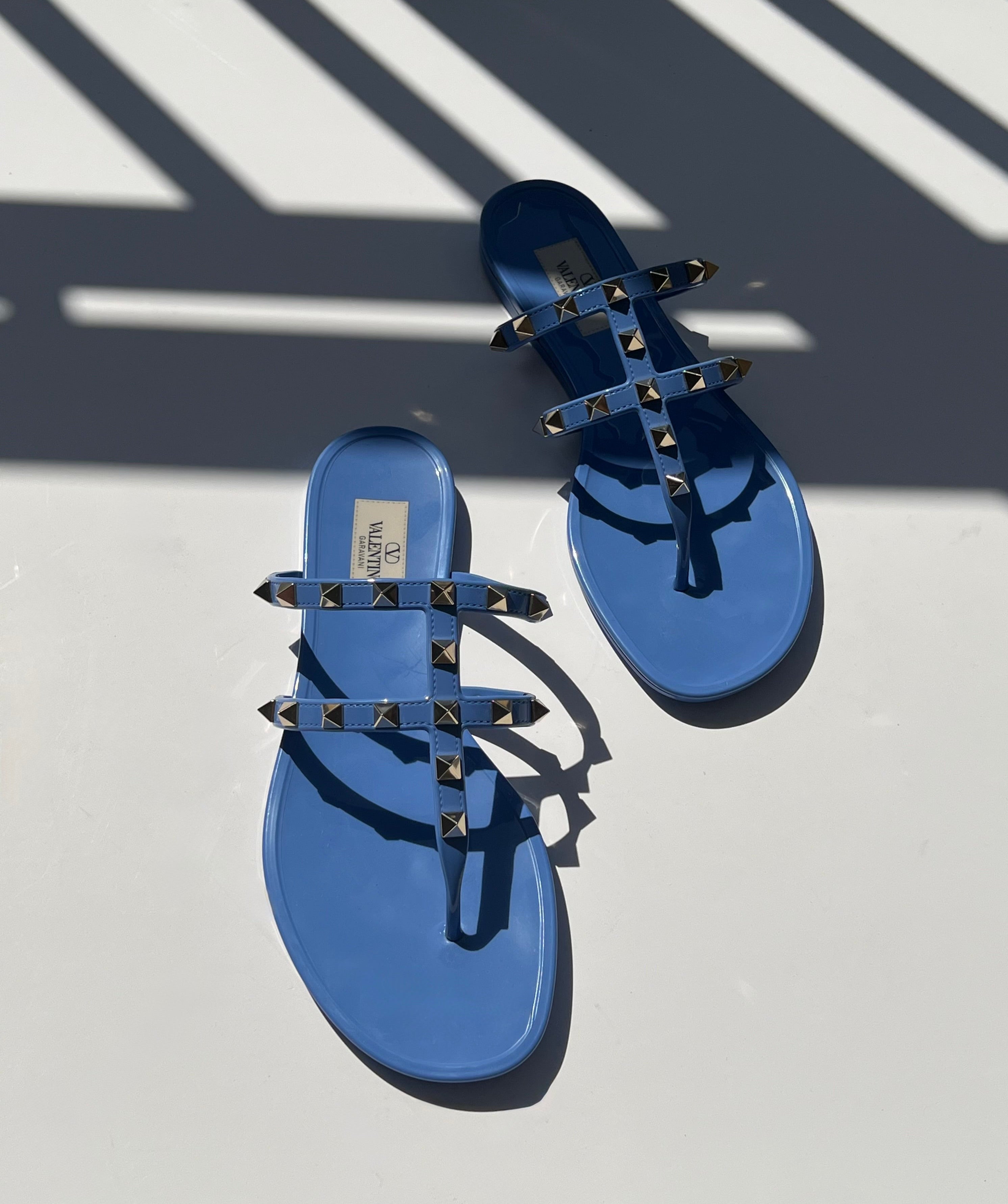 Rockstud Thong Sandals