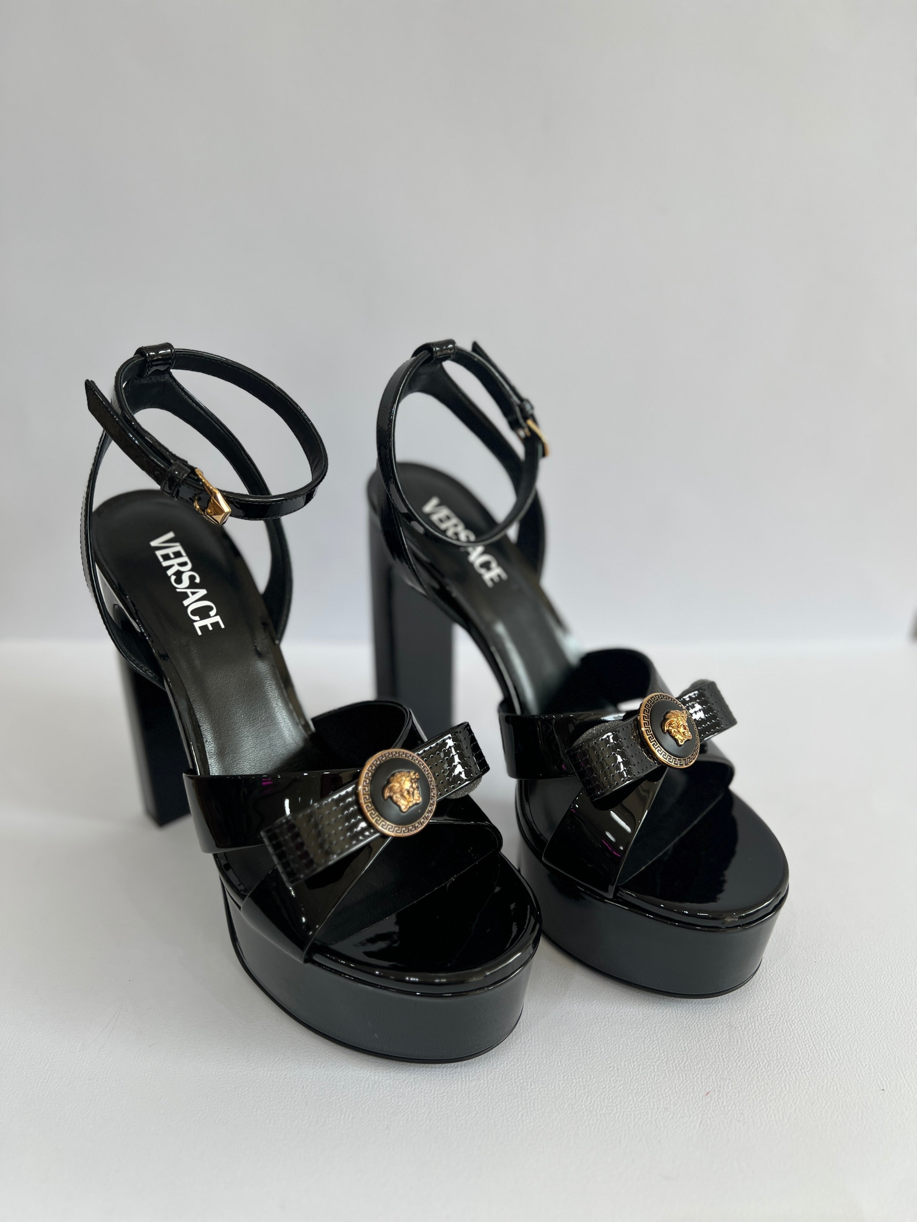 Gianni Ribbon Heeled Sandals