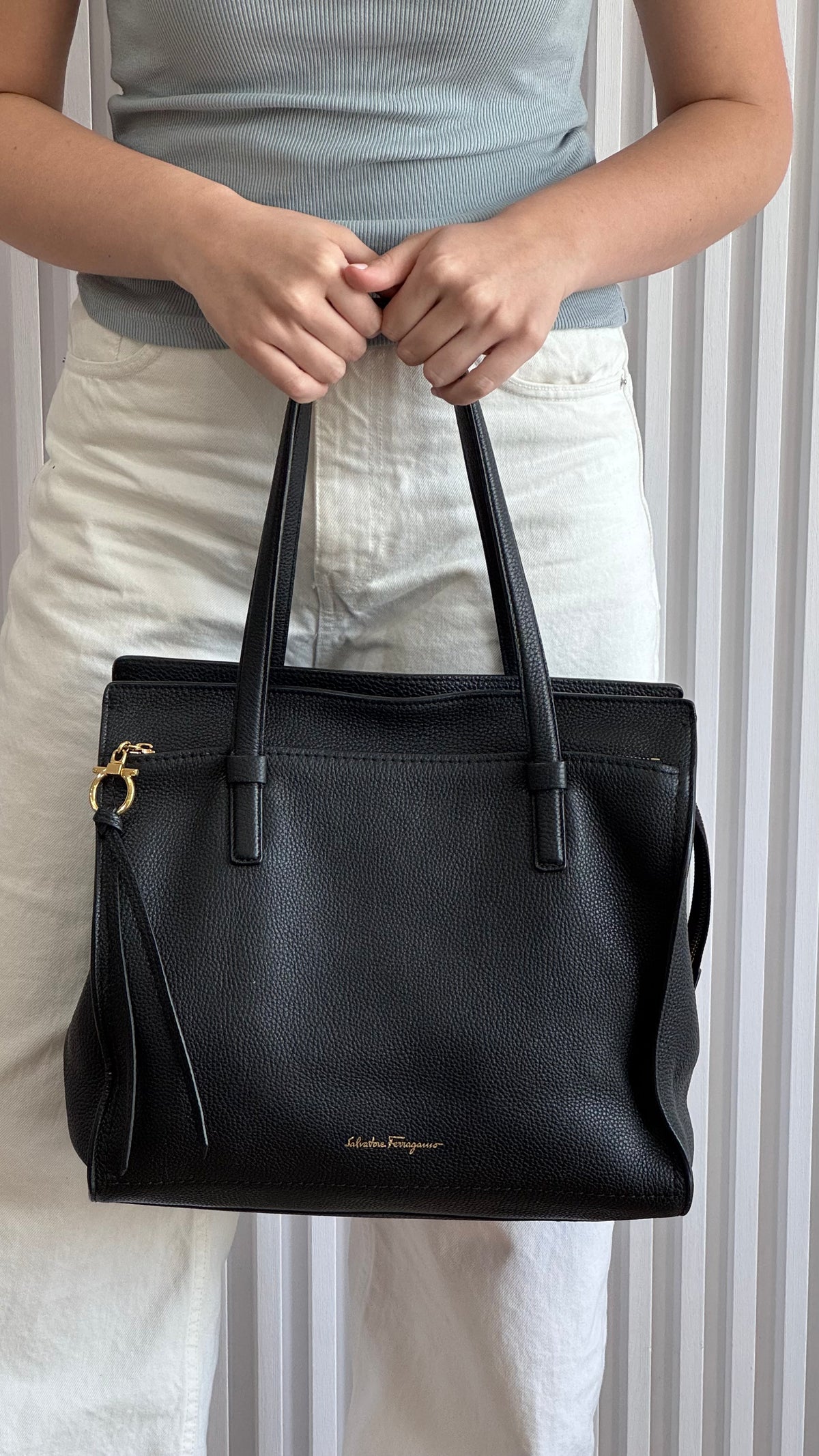 Amy Medium Tote Bag