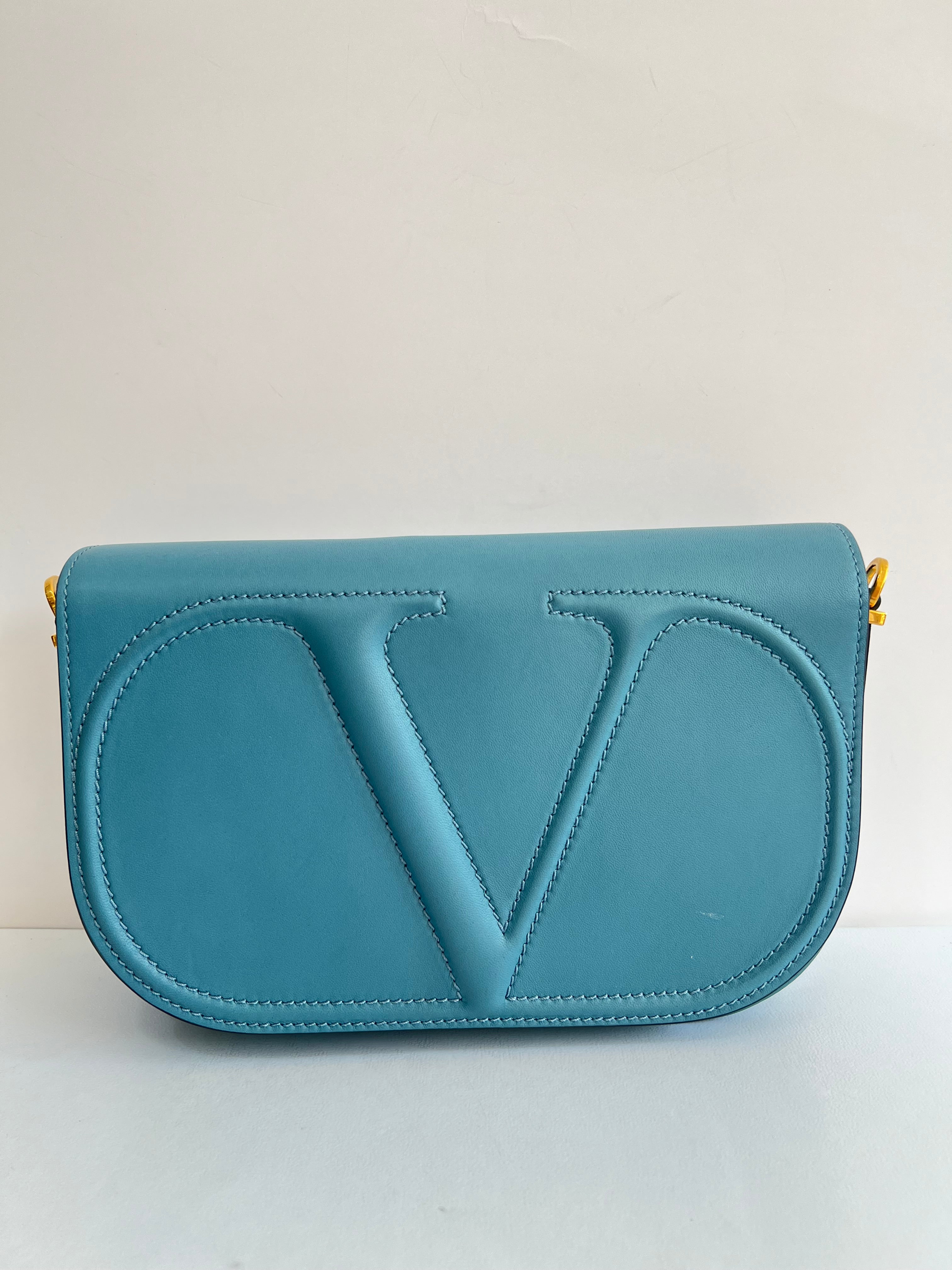 VLogo Signature Crossbody Bag