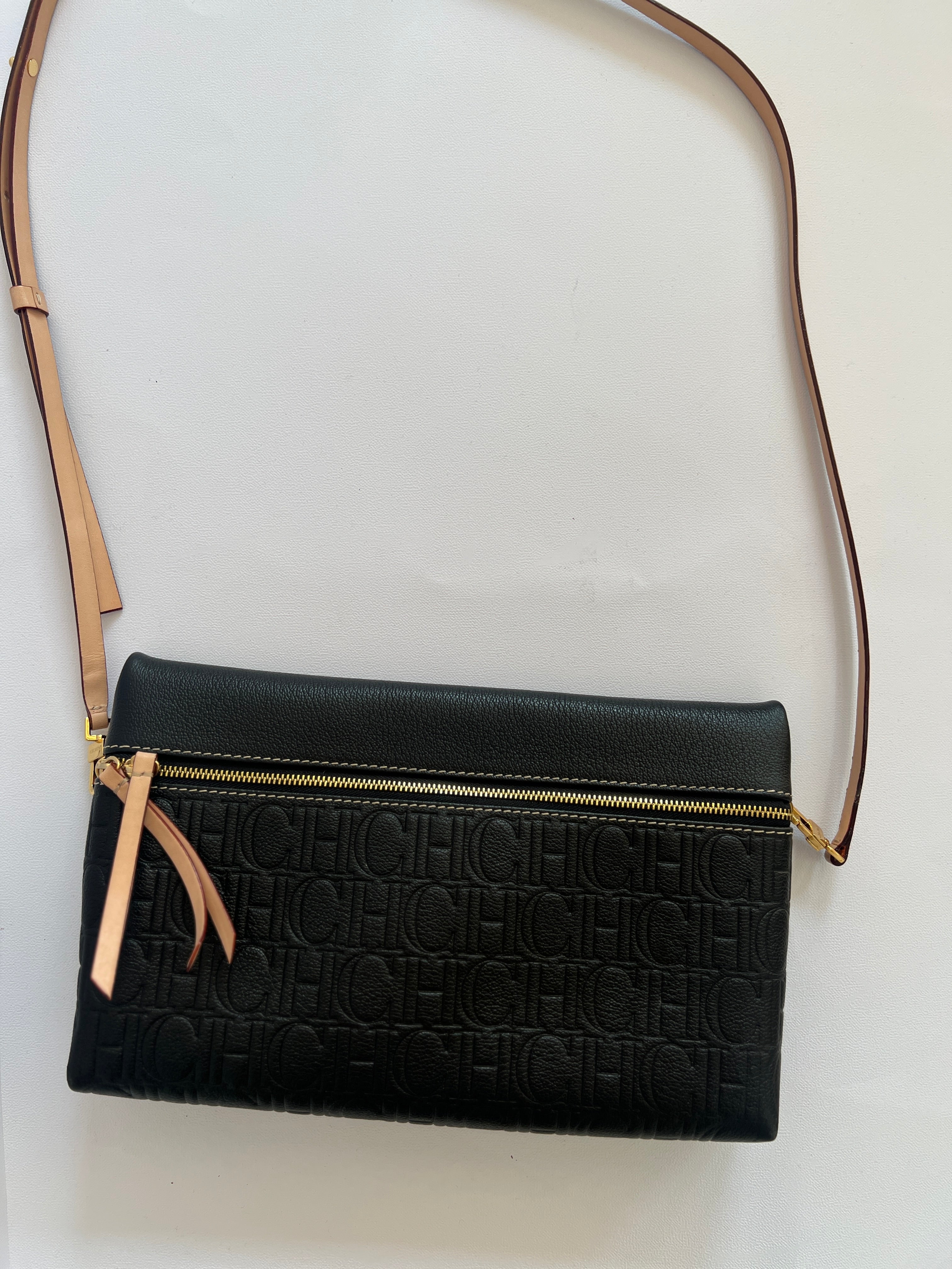 Inro Medium Crossbody Bag