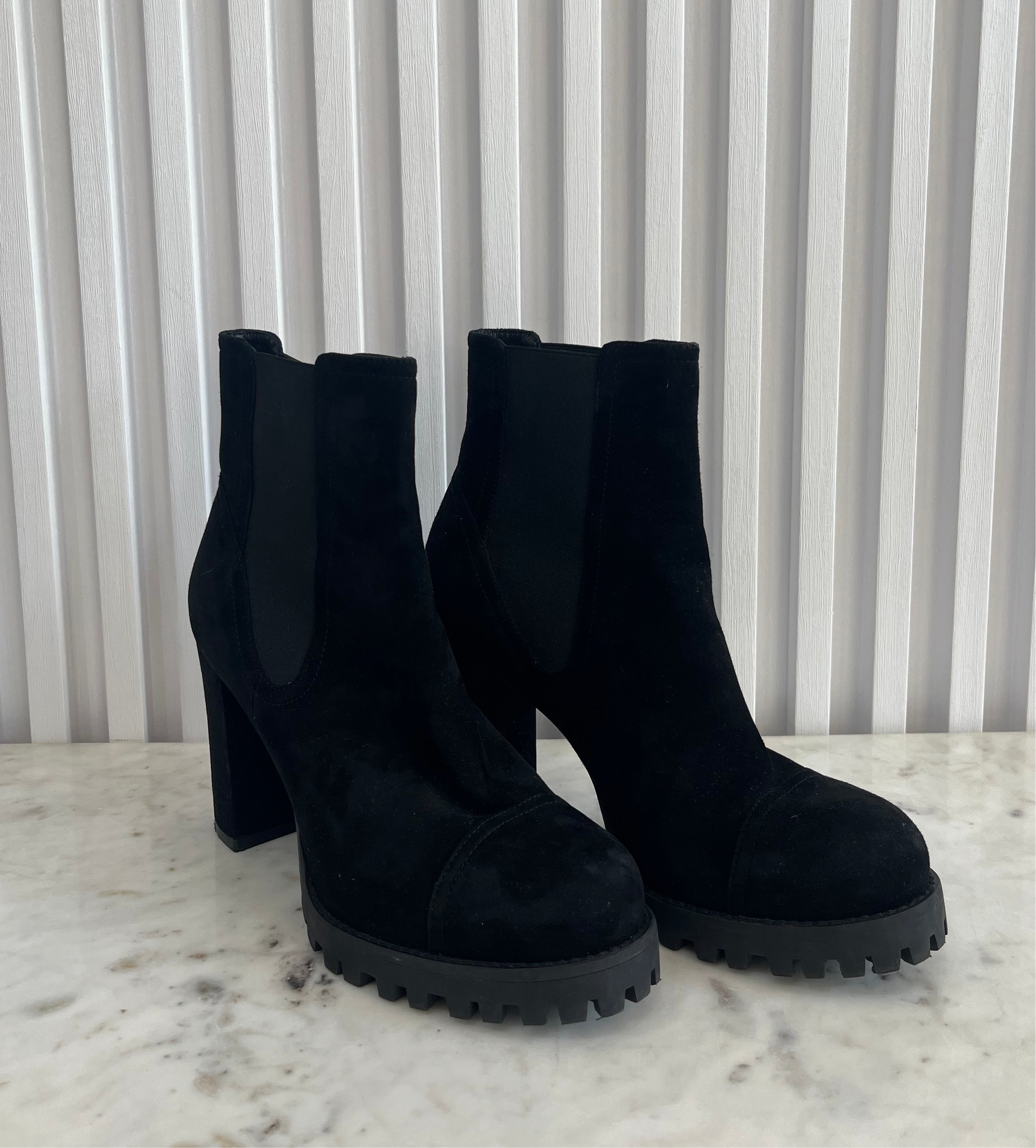 Wenda Suede Boots