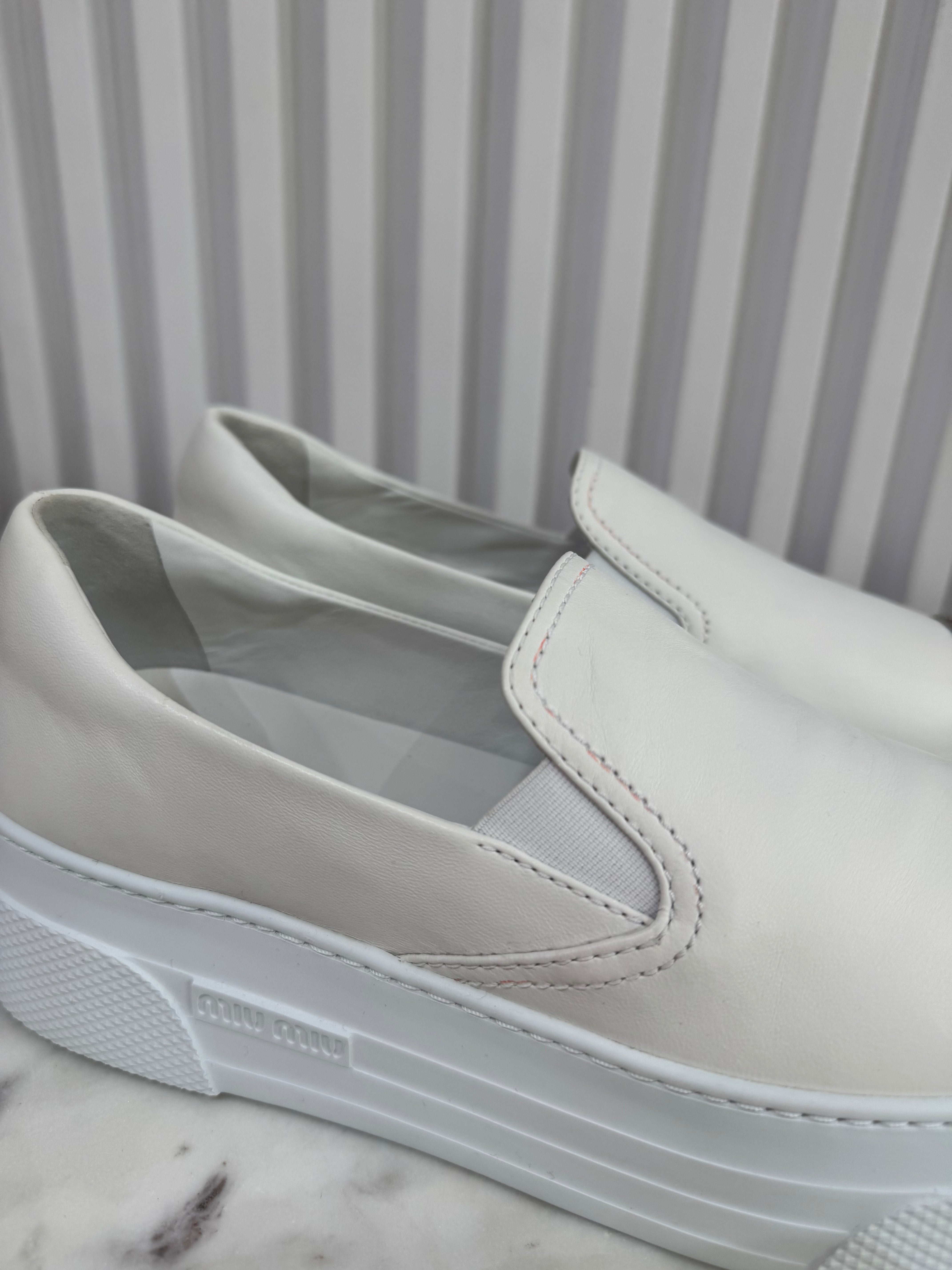 Cap-toe Metallic Platform Loafers