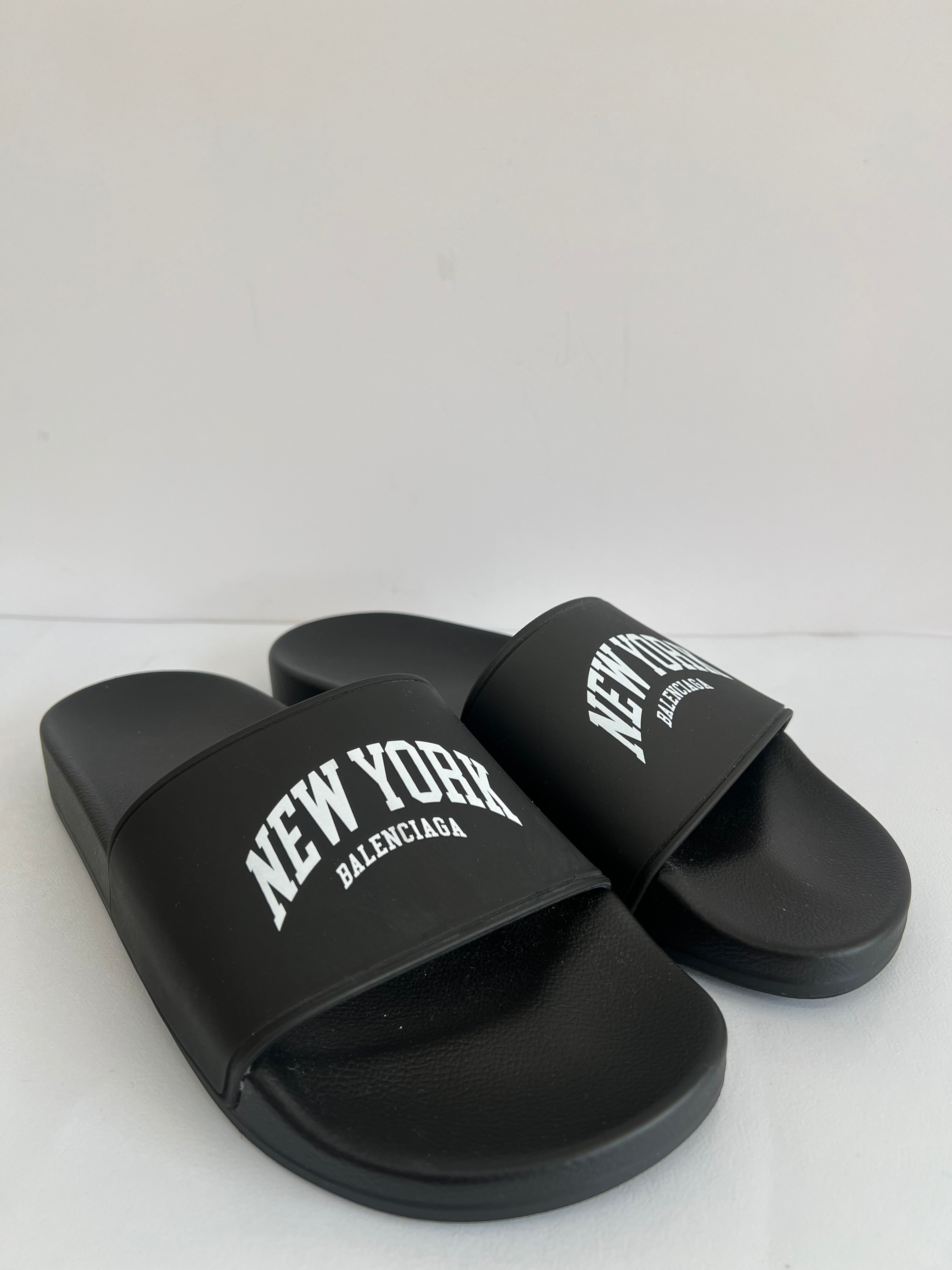 Cities New York Sandals