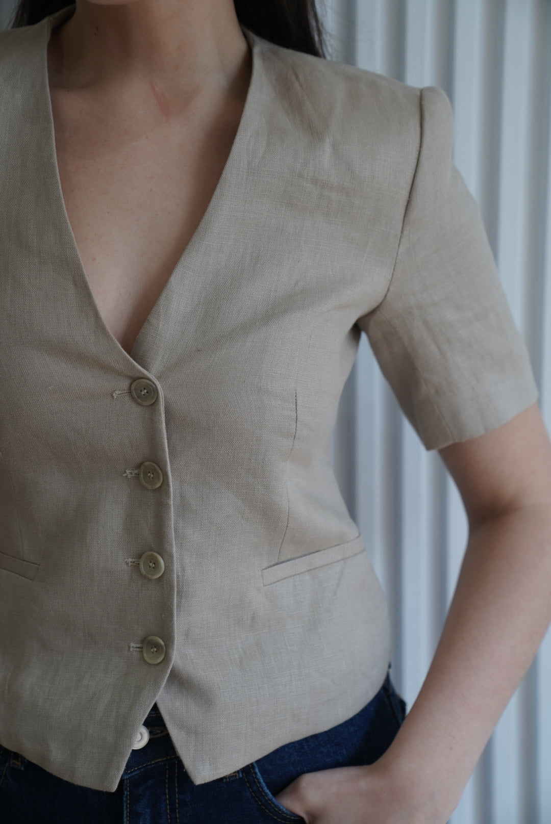 Short-sleeved Vest