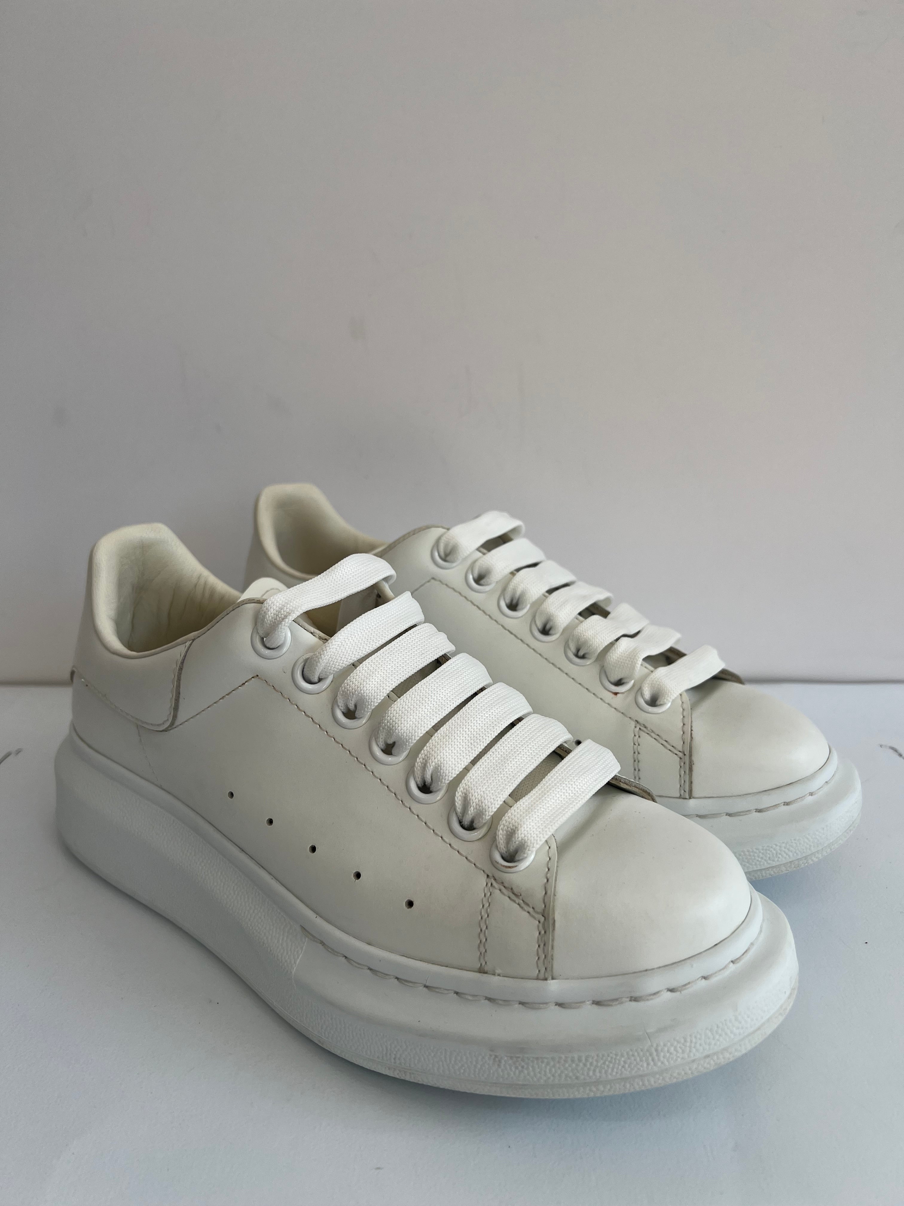 Oversized Sneakers