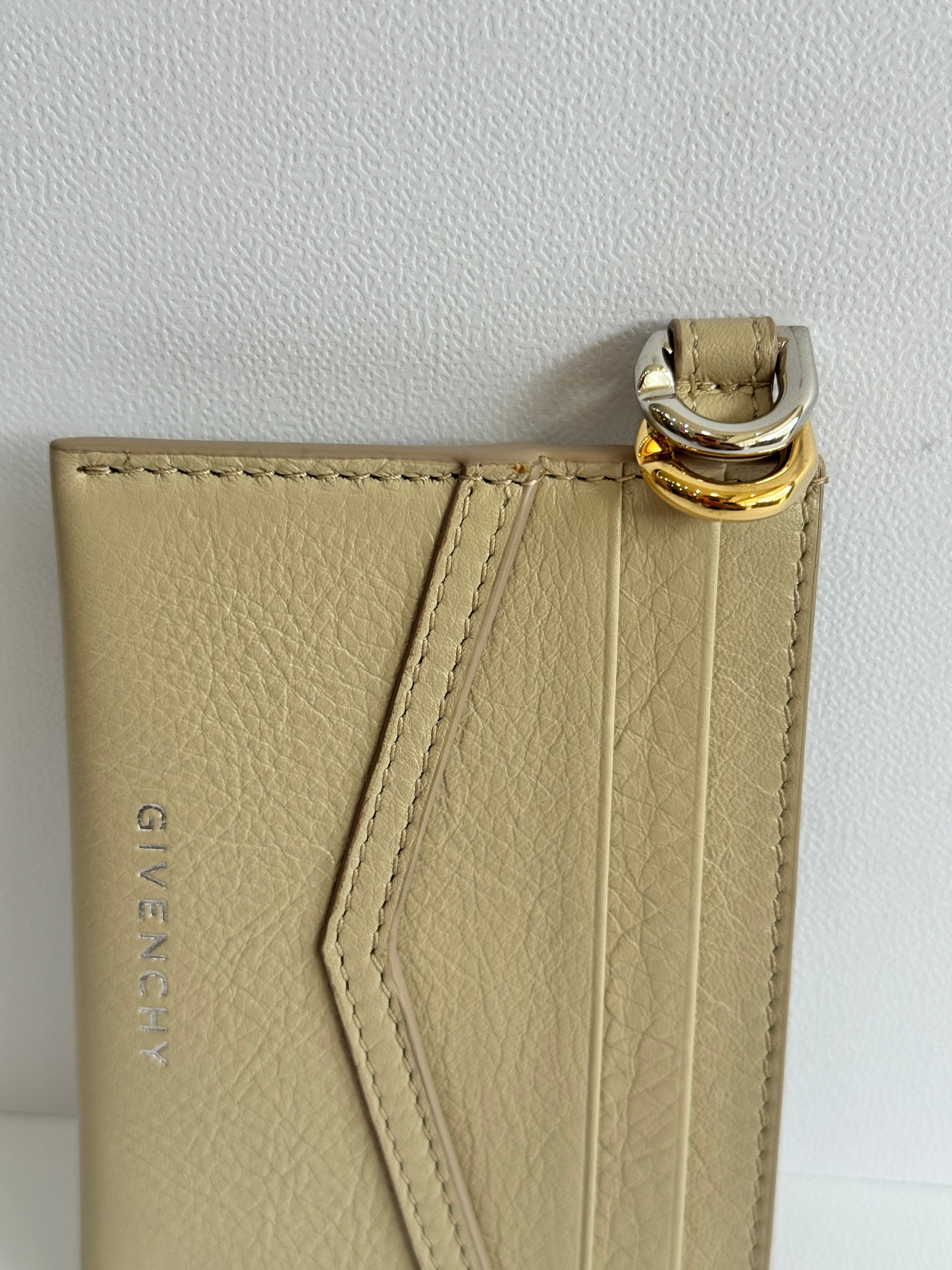 Voyou Card Holder