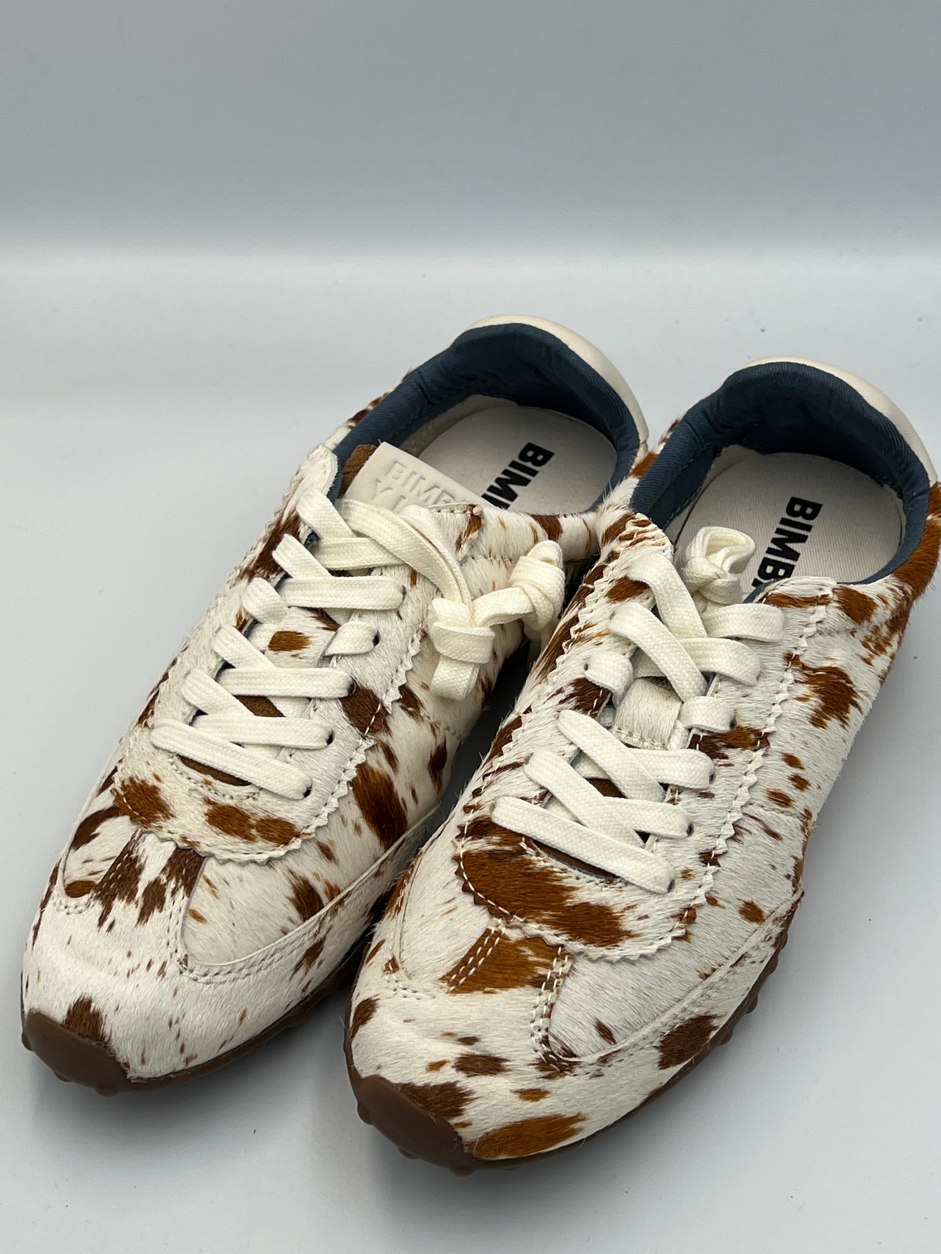 13 29 Sneakers Cow Print