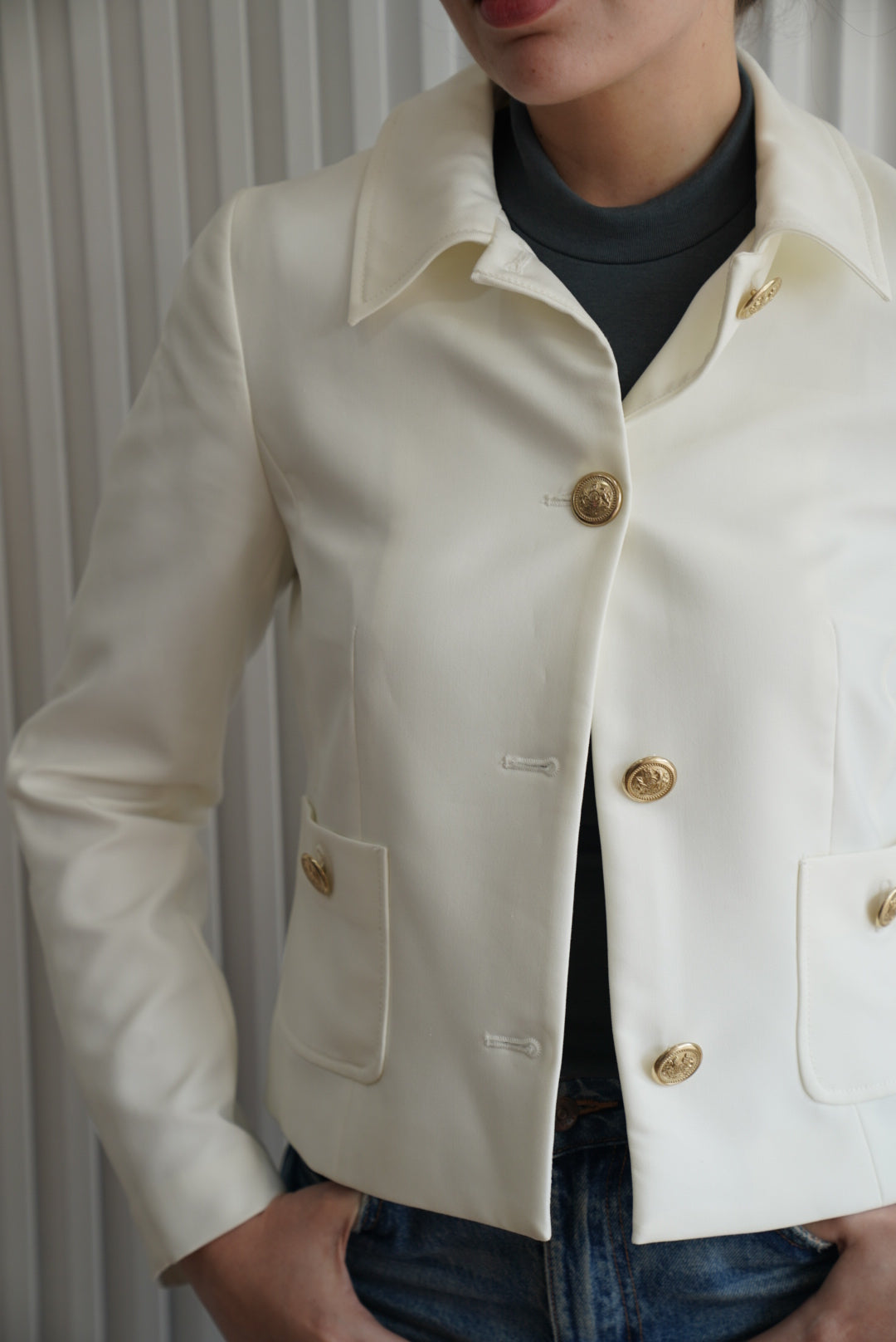 Buttom Jacket
