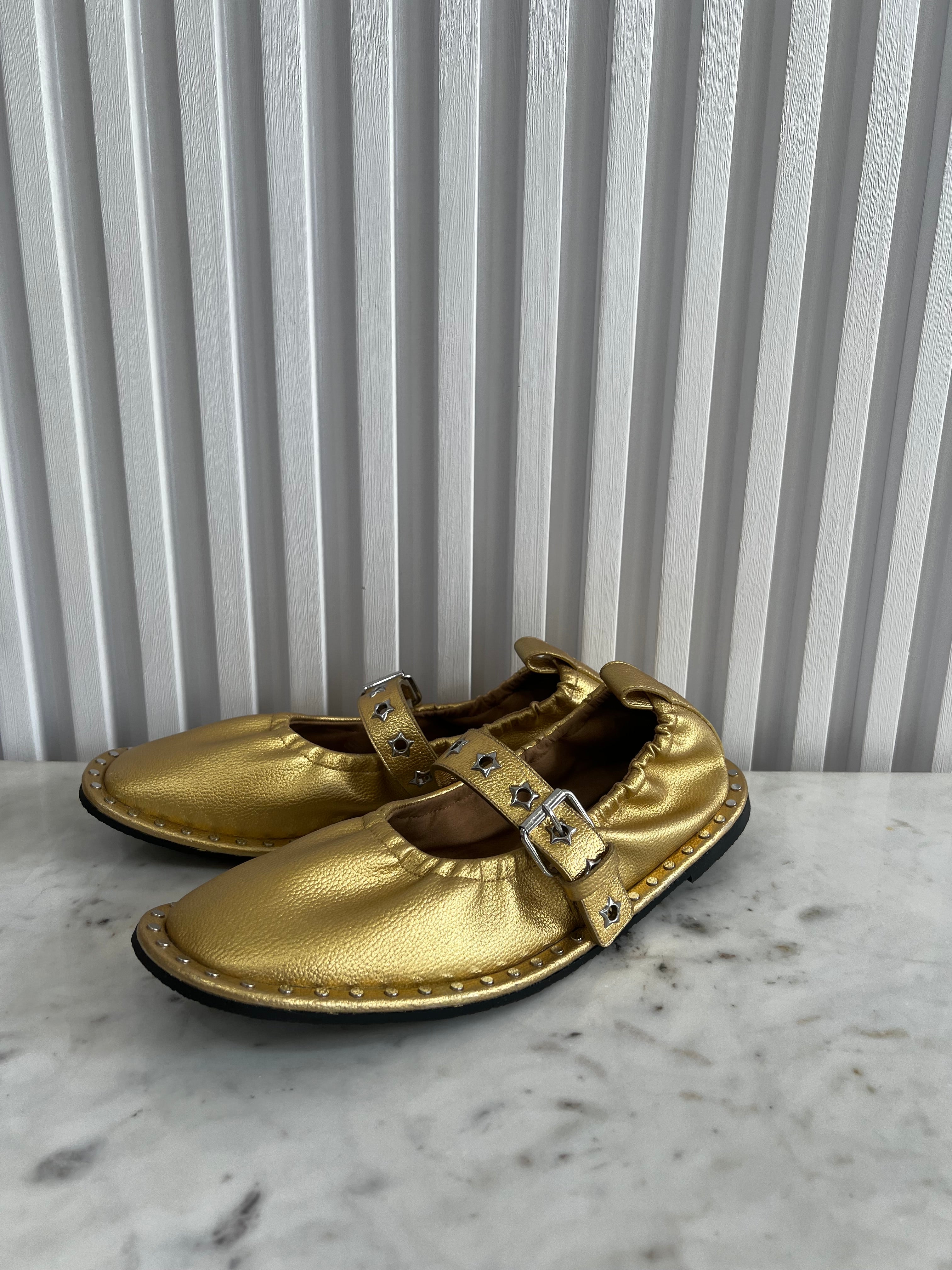 Falabella Metallic Mary Jane