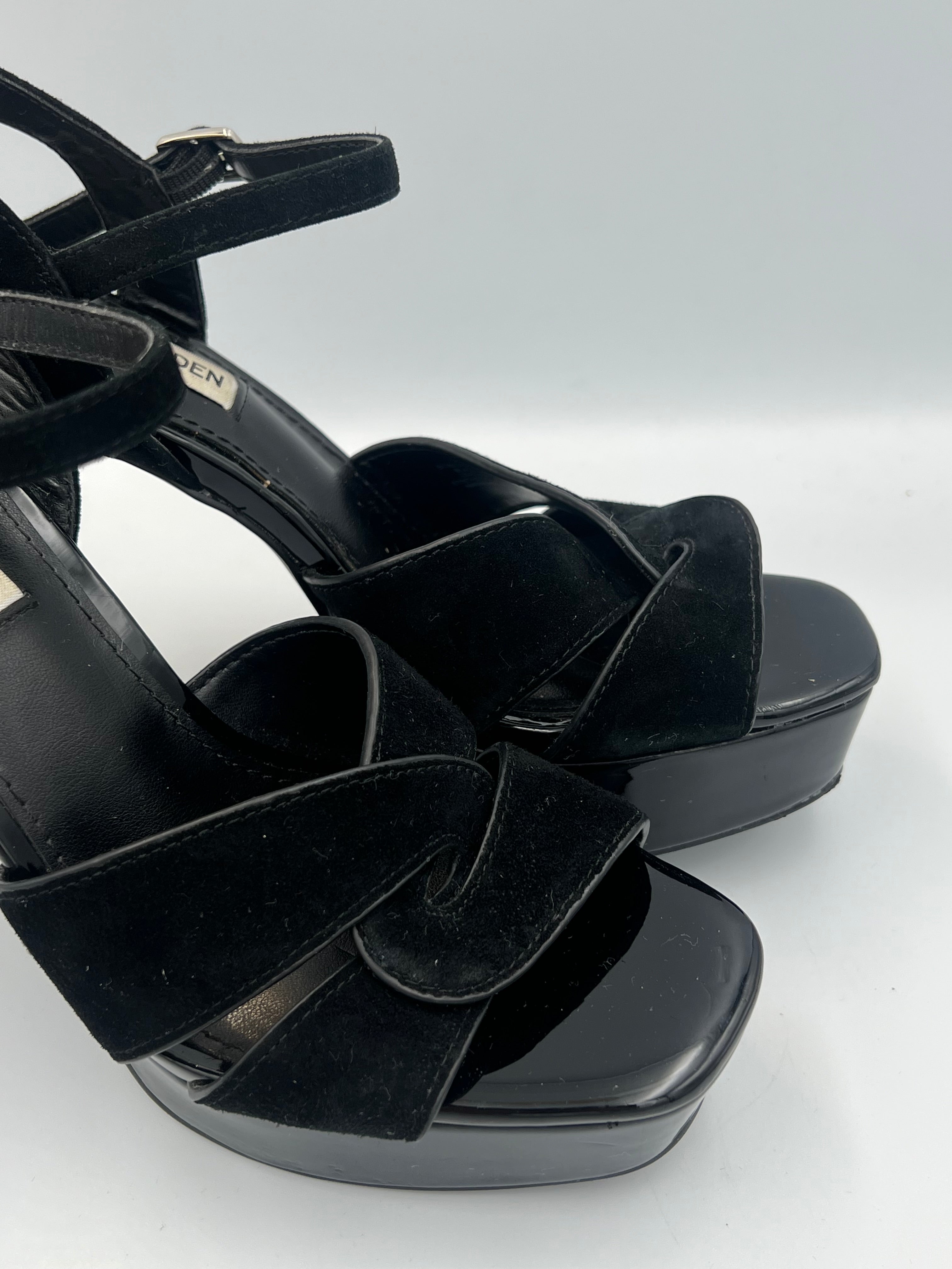 Lavisher Platform Heels