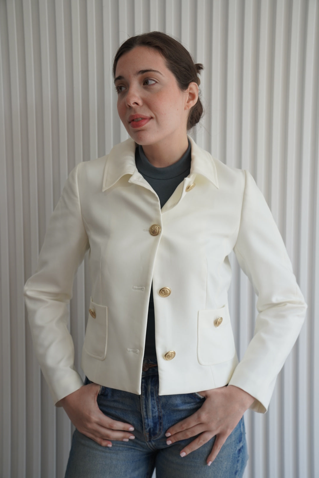 Buttom Jacket
