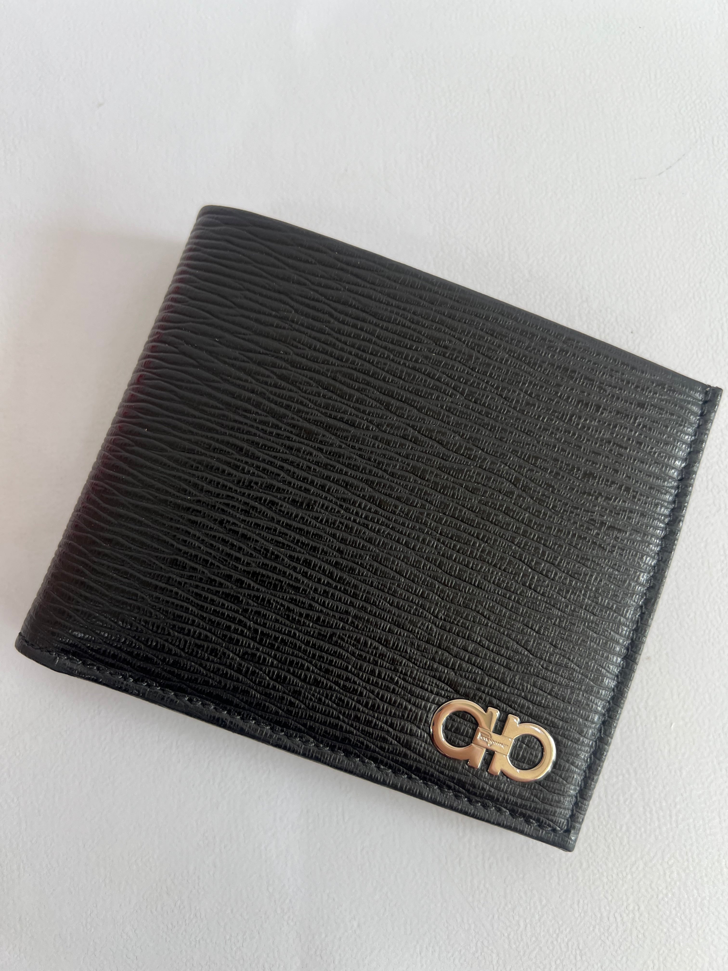 Bi-fold Wallet