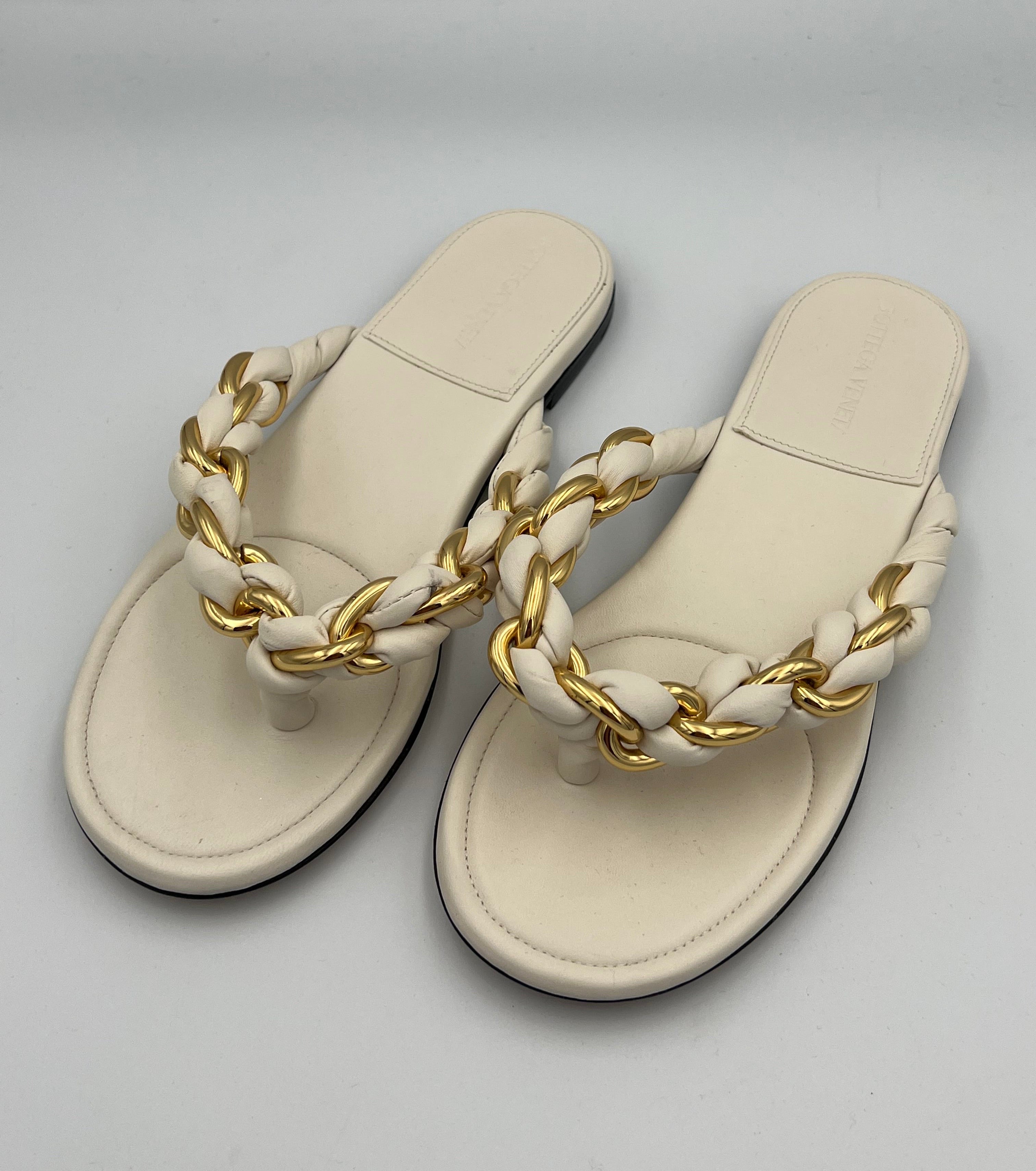 Knot Flat Sandals