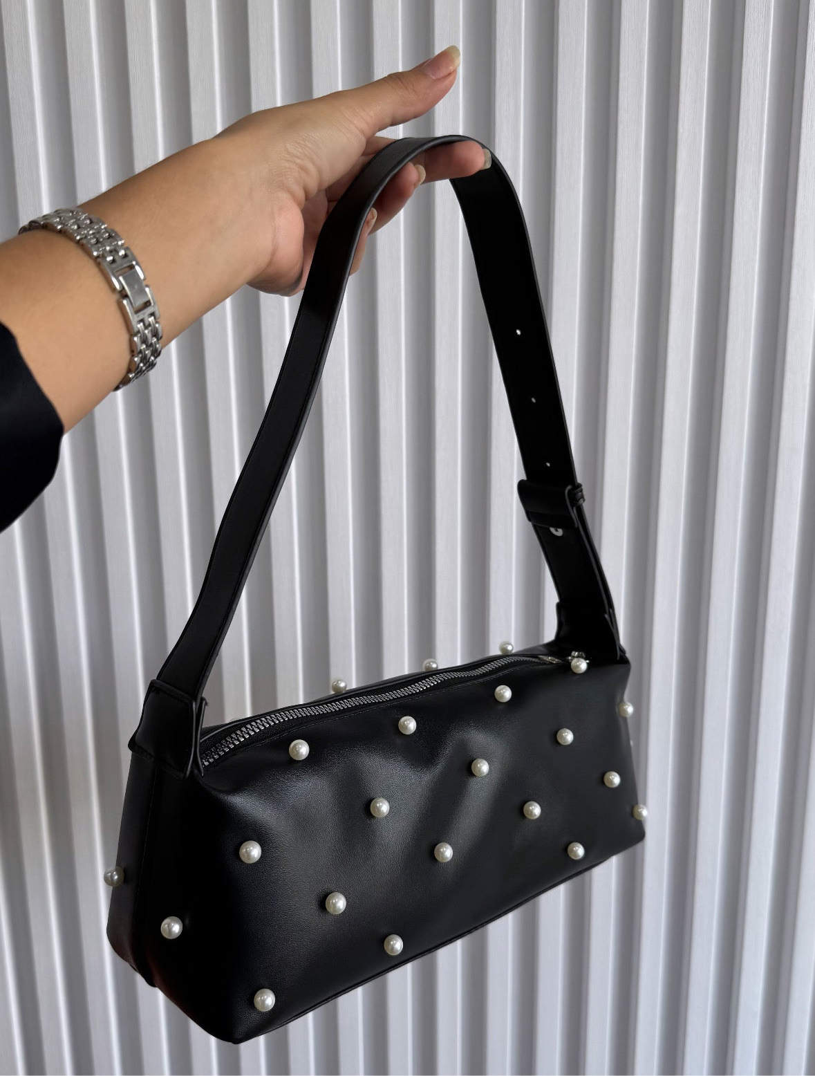 Alexia Pearl Shoulder Bag