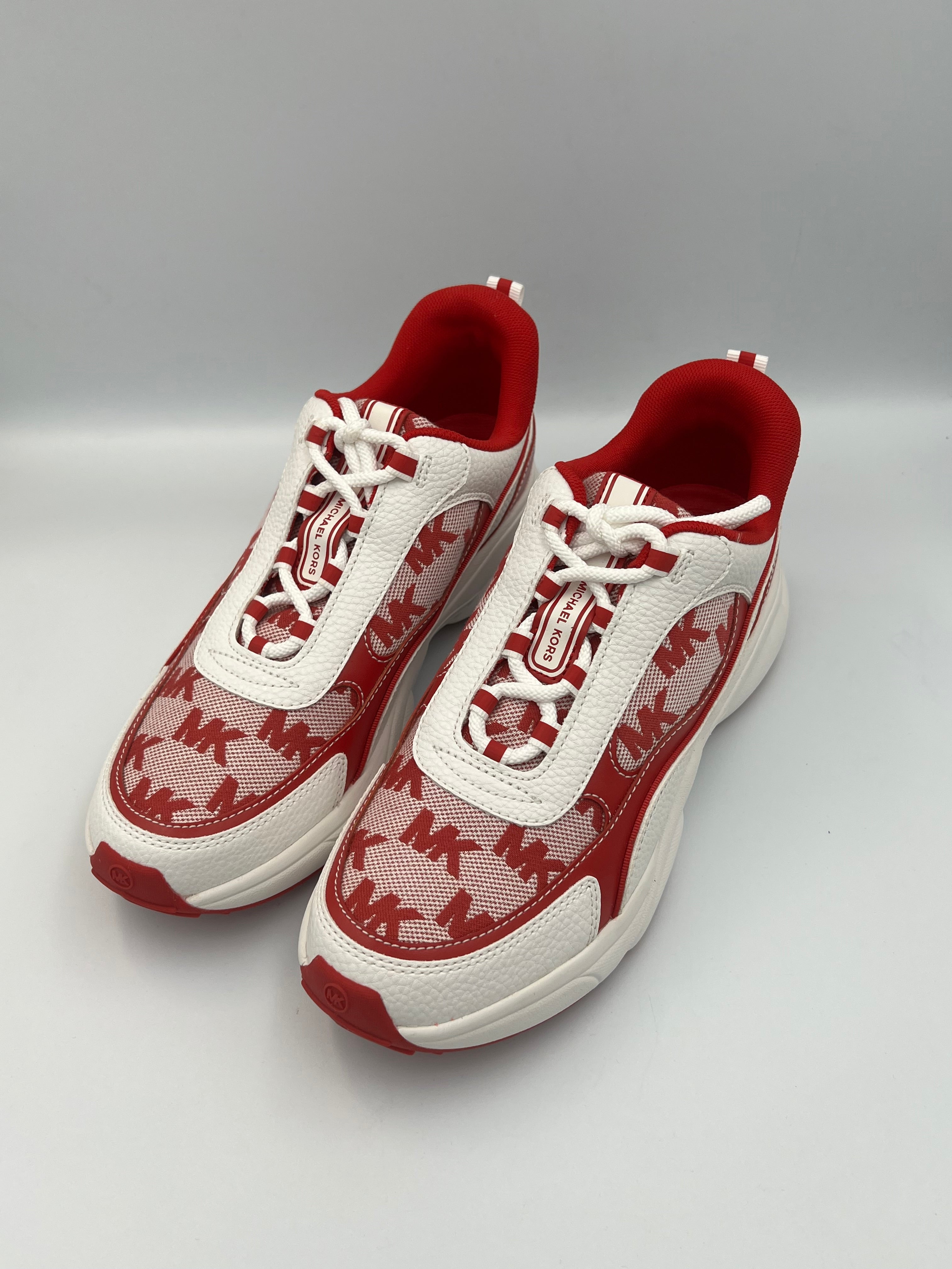Katrina Mixed-Media Trainer