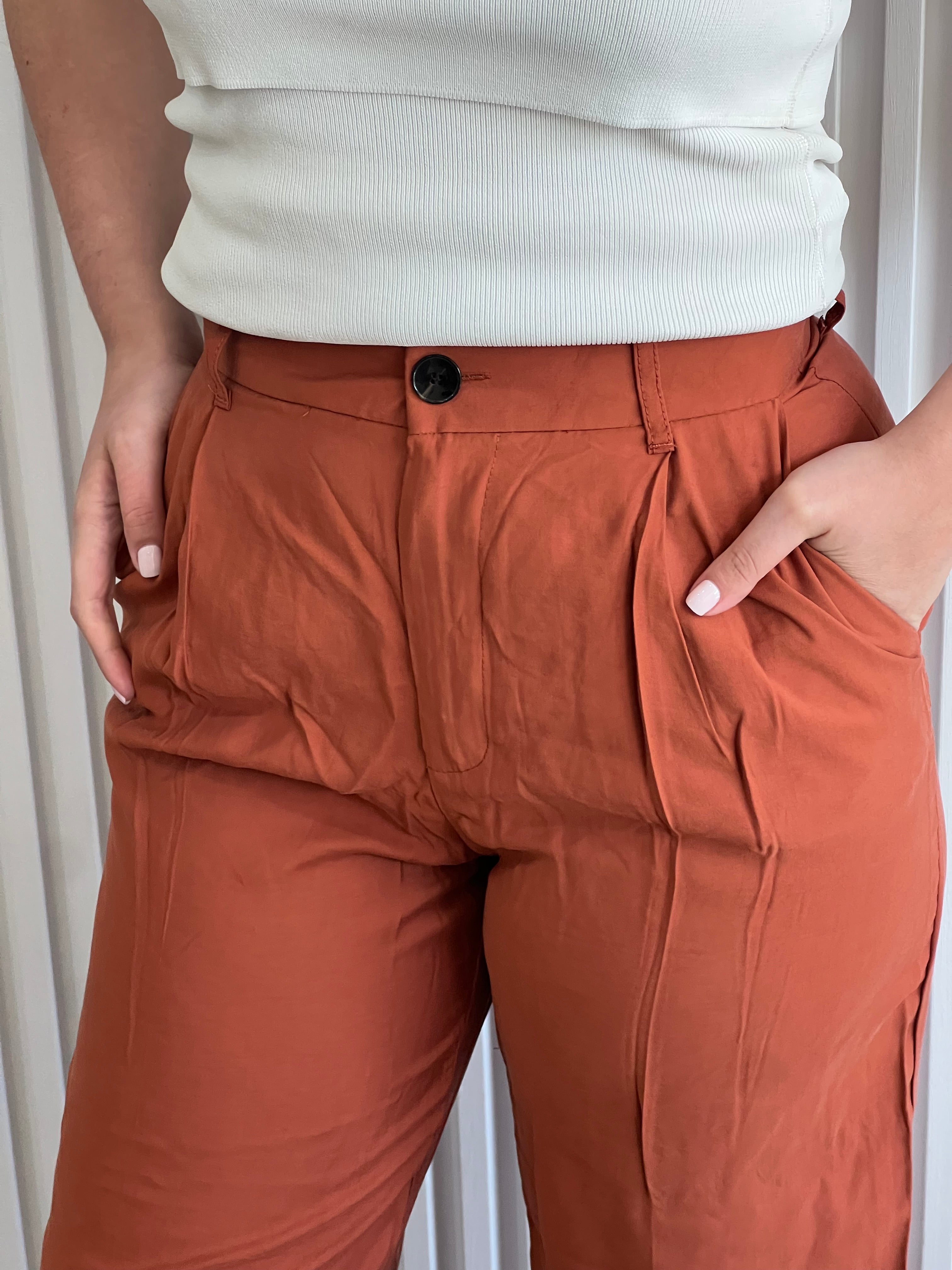 High-waisted Pants