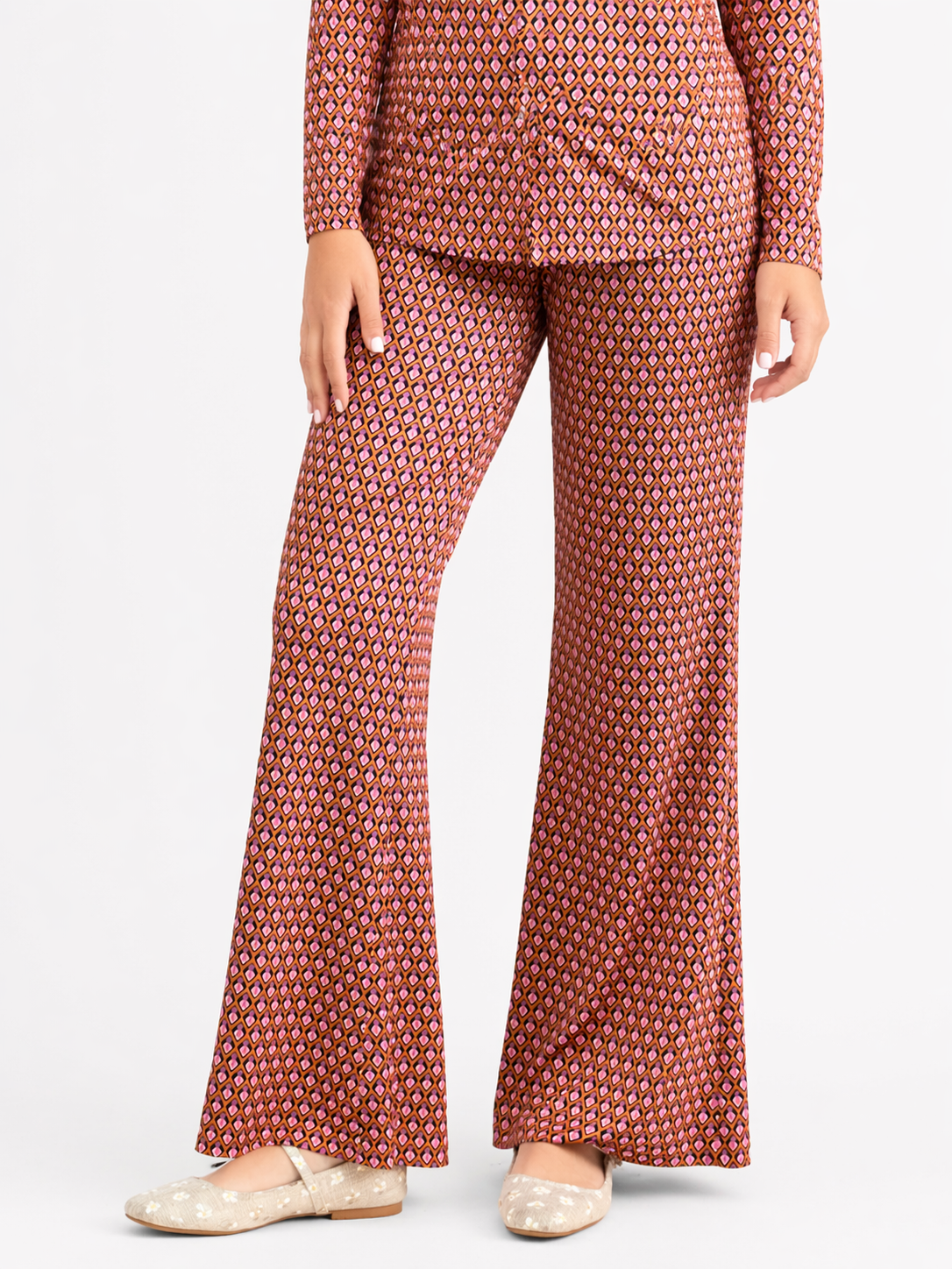 Colorful Geometric Set